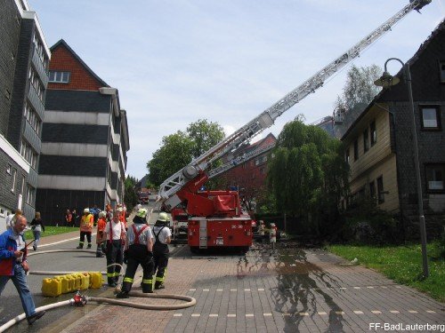 2010_06_06 Dachstuhlbrand St. Andreasberg Breite Strasse 004